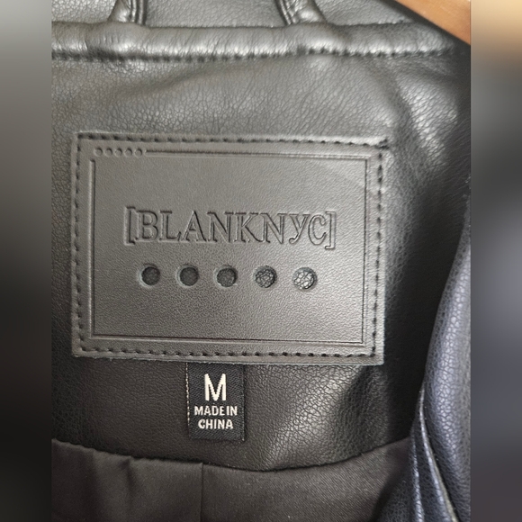 BlankNYC Black Faux Leather Edgy Moto Jacket Size Medium #12-20 - Picture 11 of 13